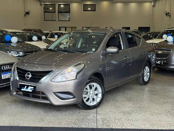 NISSAN VERSA 1.6 16V FLEX SV 4P XTRONIC